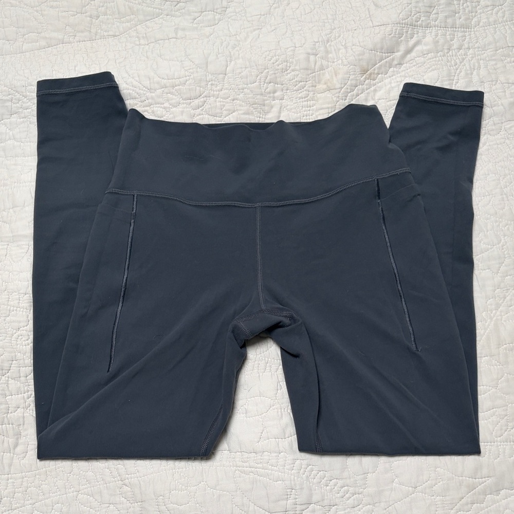 Athleta Transcend Stash Tight in Iron Blue sz M